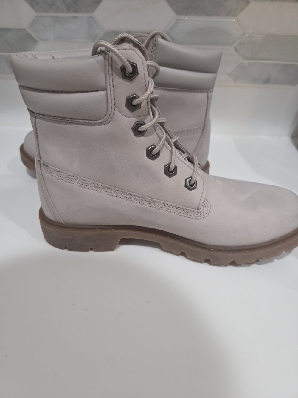Timberland Linden Woods 6 Inch Waterproof Boot A2G5E Light Taupe Women's 6.5